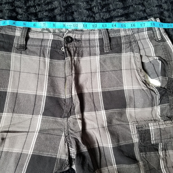 Arizona Shorts - Picture 4 of 5